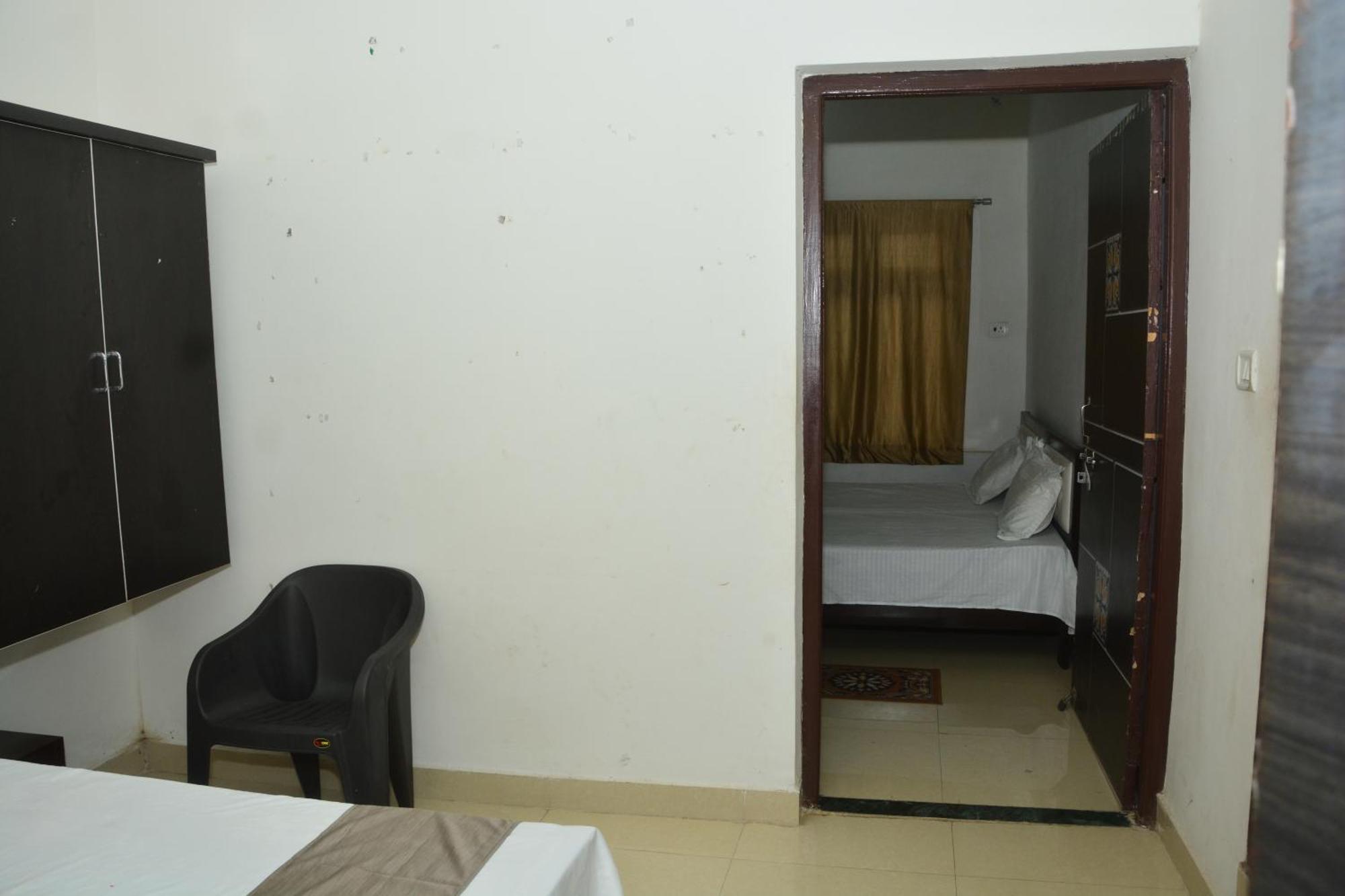 Hotel Chandrasha Villa Ayodhya Dham Ram Mandir 600 Meter Exterior photo